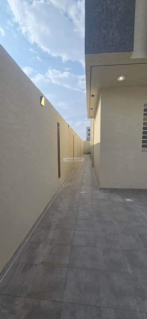 شقة 231 متر مربع ب 6 غرف الأندلس، أبها