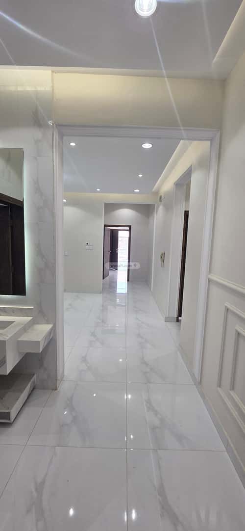 شقة 231 متر مربع ب 6 غرف الأندلس، أبها