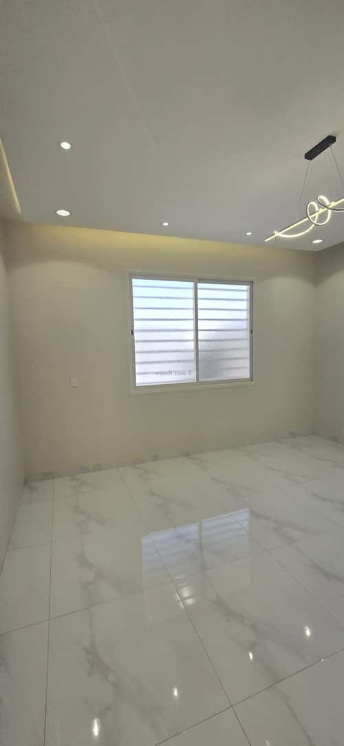 شقة 231 متر مربع ب 6 غرف الأندلس، أبها