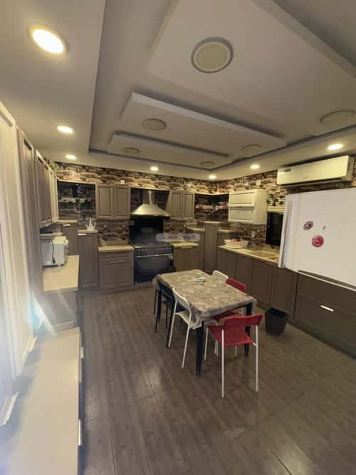 فيلا 457 متر مربع غربية على شارع 10م جرير، وسط الرياض، الرياض