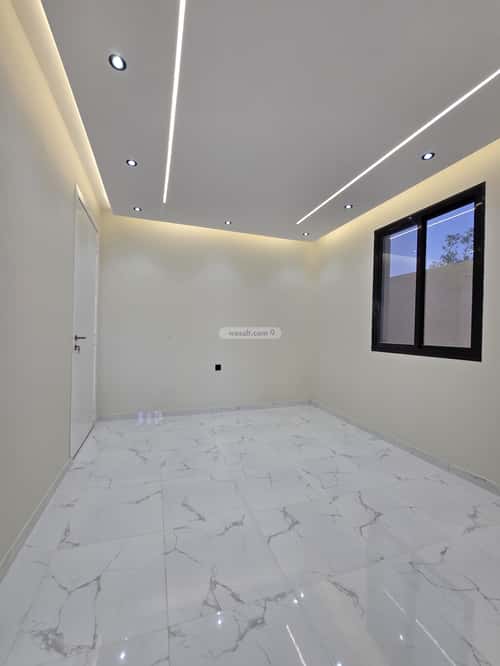 فيلا 310.86 متر مربع شرقية على شارع 20م الرحاب، الطائف