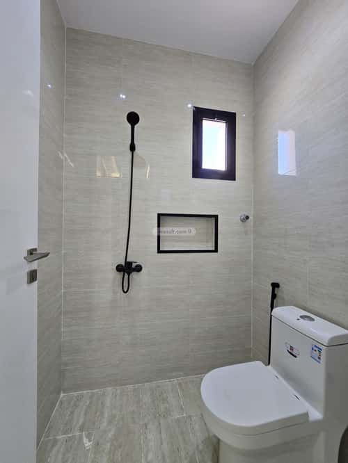 فيلا 310.86 متر مربع شرقية على شارع 20م الرحاب، الطائف