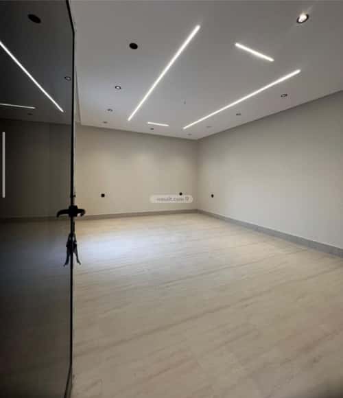 Floor 360 SQM with 6 Bedrooms Abu Mureiha, Madinah