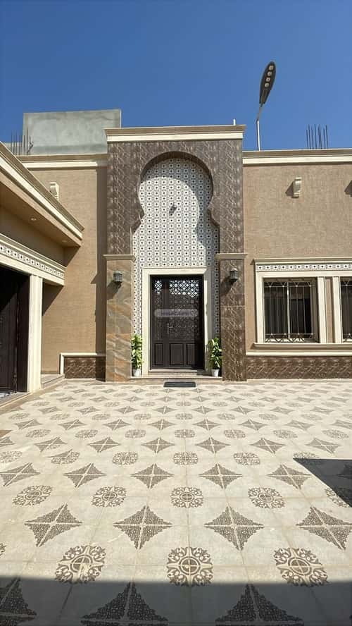 Floor 675 SQM with 3 Bedrooms Haya Nawah, Almuzahimih