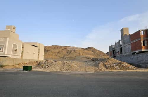 أرض 1000 متر مربع شمالية على شارع 25م النوارية، مكة المكرمة