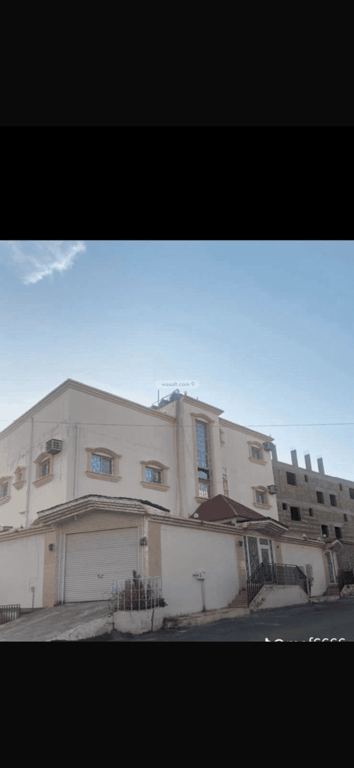 فيلا 663 متر مربع جنوبية شرقية على شارع 15م العزيزية الغربي، خميس مشيط