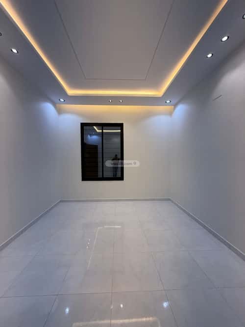 شقة ب 8 غرف الراقي، خميس مشيط