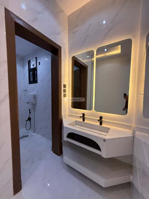 Apartment with 8 bedrooms الراقي، خميس مشيط