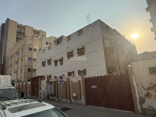 Building 624 SQM with 2 Floors Facing North Aljameaa, Makkah Al Mukarramah