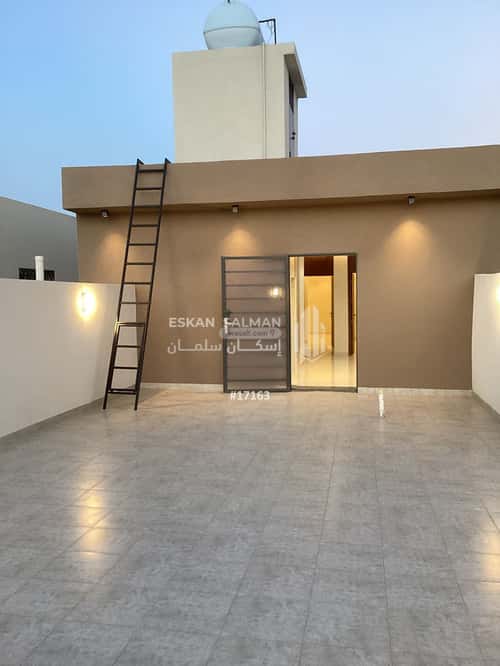 فيلا 385 متر مربع غربية على شارع 15م المعلاة، أحد رفيدة