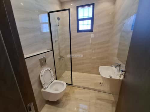 فيلا 375 متر مربع جنوبية شرقية على شارع 15م الرمال، شرق الرياض، الرياض