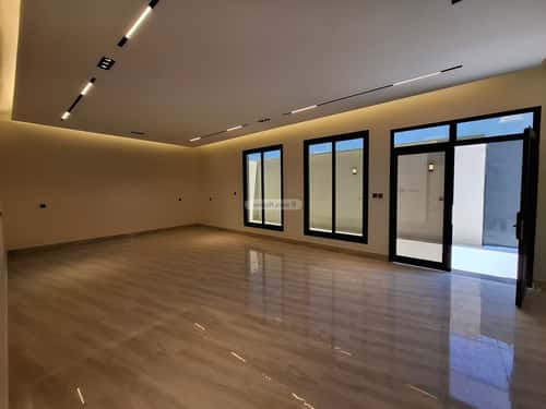 فيلا 375 متر مربع جنوبية شرقية على شارع 15م الرمال، شرق الرياض، الرياض