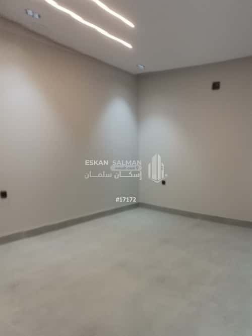 Floor 156 SQM with 5 Bedrooms Al- Nadwah, East Riyadh, Riyadh