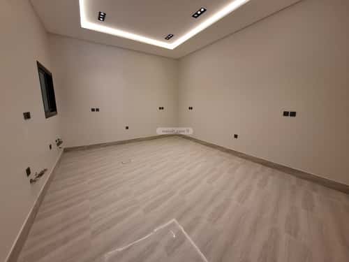 فيلا 400 متر مربع جنوبية غربية على شارع 15م الرمال، شرق الرياض، الرياض