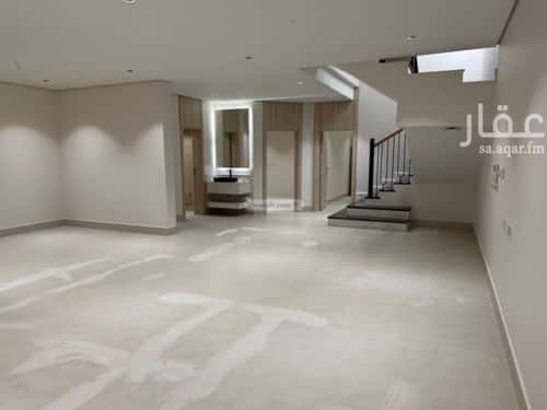 Villa 250 SQM Facing South on 24m Width Street King Fahad Dist, Aldammam