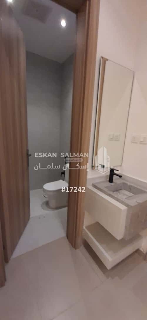 Floor 167 SQM with 5 Bedrooms Al- Nadwah, East Riyadh, Riyadh