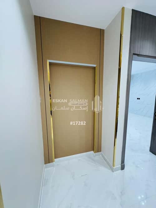 فيلا 254.23 متر مربع غربية على شارع 12م ريحه، الطائف