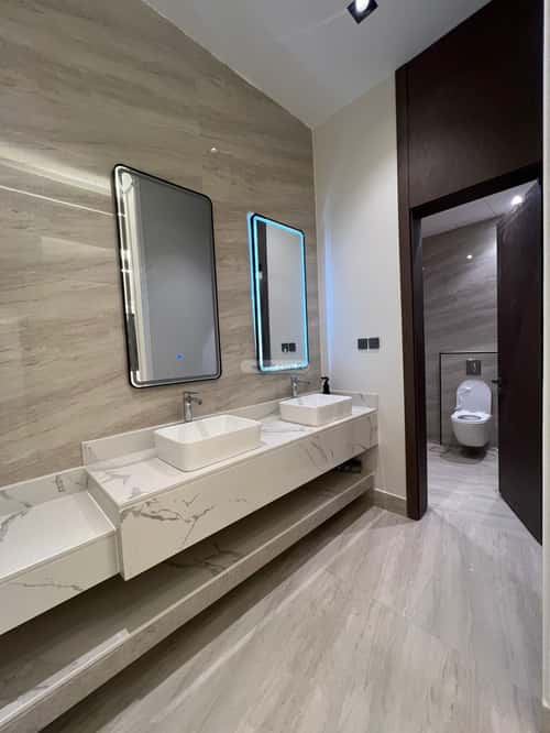 فيلا 400 متر مربع جنوبية شرقية على شارع 18م الرمال، شرق الرياض، الرياض