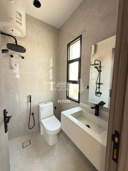 فيلا 258.33 متر مربع شمالية شرقية على شارع 15م السليمانية، الطائف