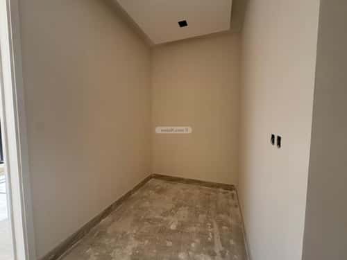 فيلا 260.5 متر مربع جنوبية على شارع 15م الرمال، شرق الرياض، الرياض