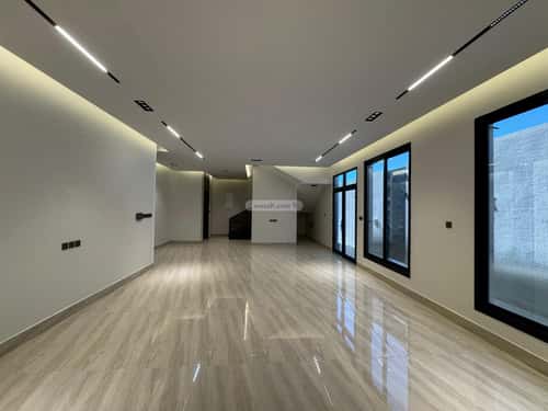 فيلا 400 متر مربع جنوبية غربية على شارع 15م الرمال، شرق الرياض، الرياض