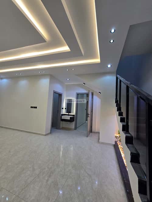 دور 285.86 متر مربع ب 8 غرف عكاظ، جنوب الرياض، الرياض