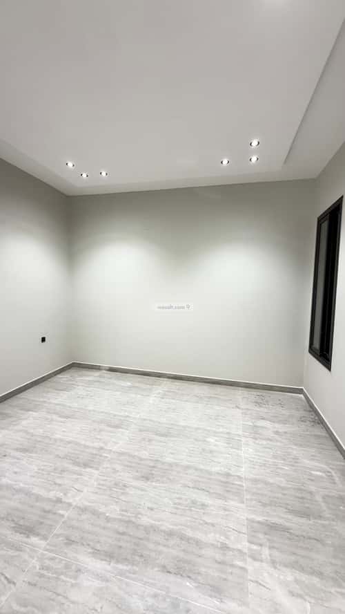 Floor 147 SQM with 5 bedrooms بدر، جنوب الرياض، الرياض