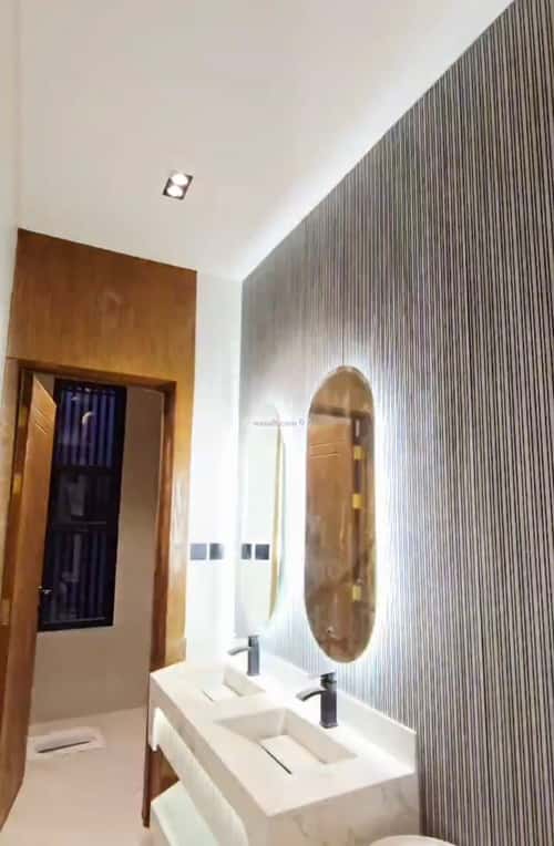 Floor with 5 Bedrooms Taybah, South Riyadh, Riyadh