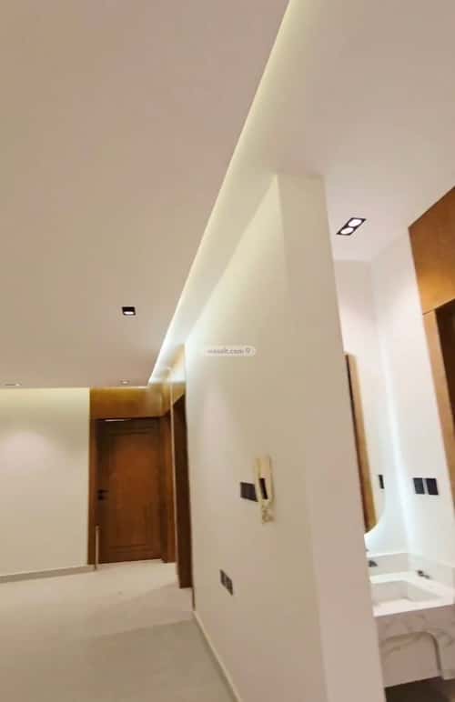 دور 5 غرف في طيبة