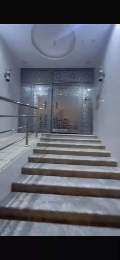 عمارة 600 متر مربع واجهة جنوبية الخضراء، مكة المكرمة