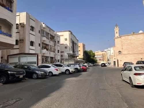 عمارة 1000 متر مربع واجهة جنوبية مشرفة، شمال جدة، جدة