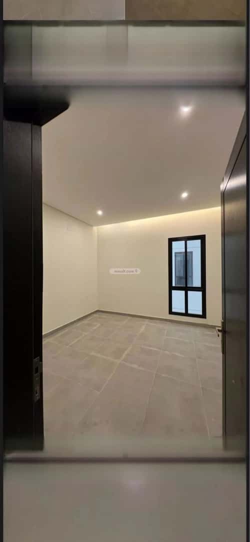 فيلا 250 متر مربع واجهة غربية ب 5 غرف عكاظ، جنوب الرياض، الرياض