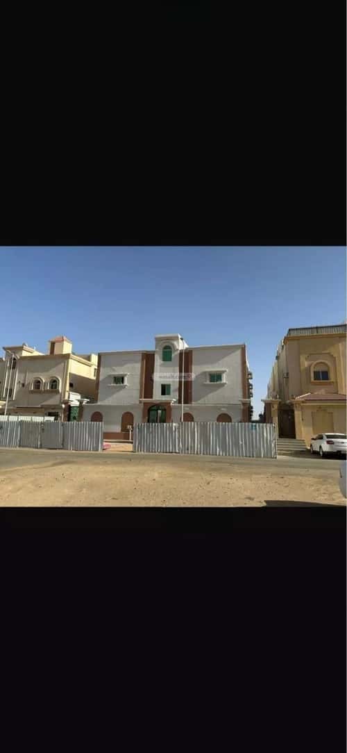 Apartment with 3 Bedrooms Al Hamra, Tbwk