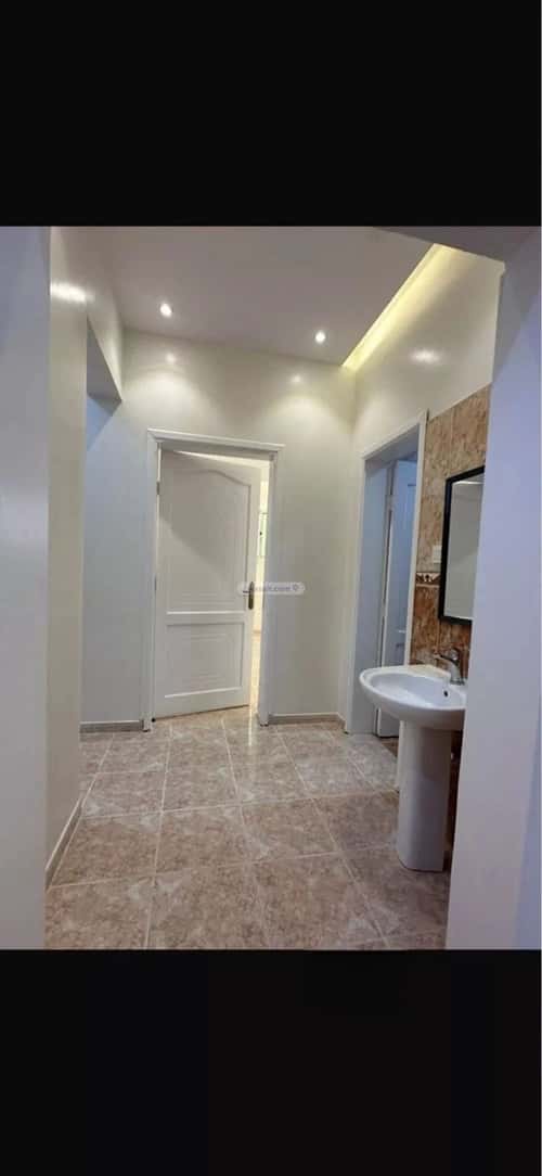 شقة ب 3 غرف الحمراء، تبوك