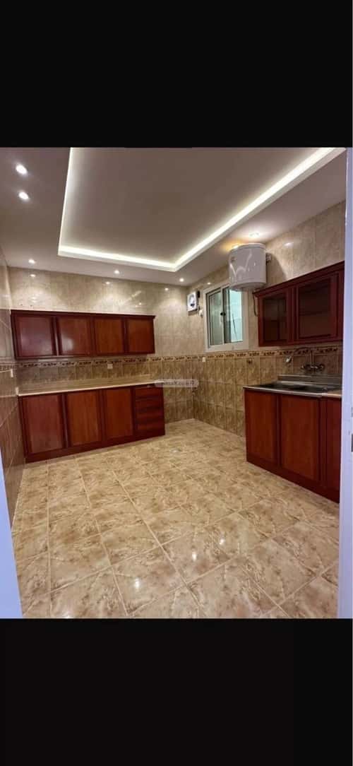 Apartment with 3 bedrooms الحمراء، تبوك