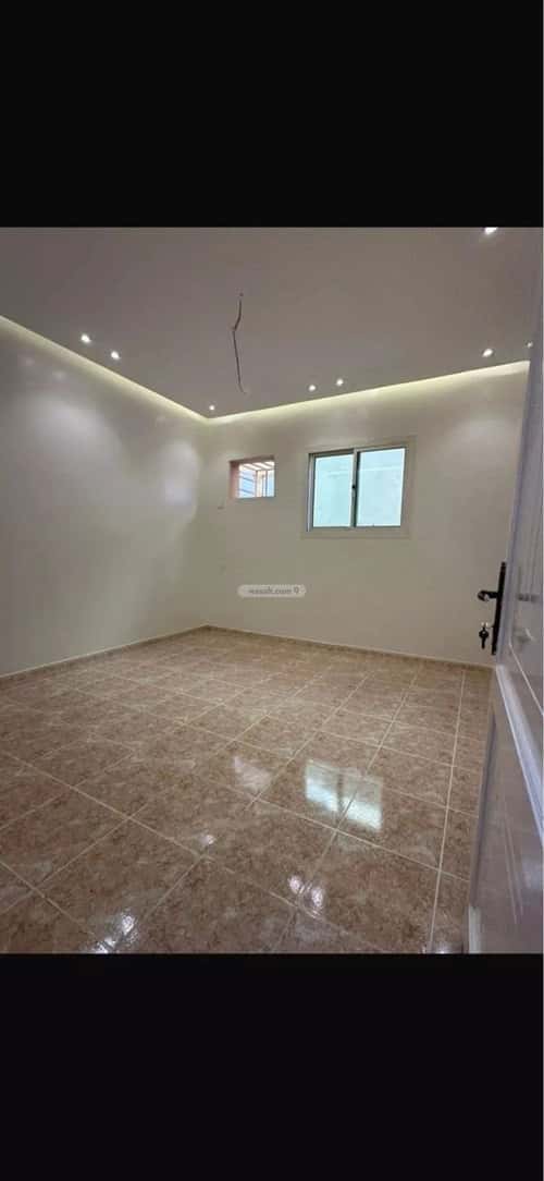 شقة ب 3 غرف الحمراء، تبوك