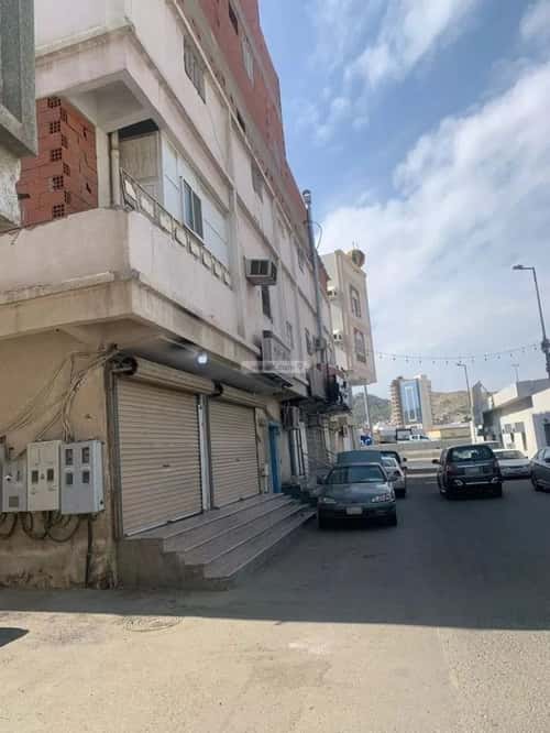 عمارة 401.96 متر مربع واجهة شمالية وادي جليل، مكة المكرمة