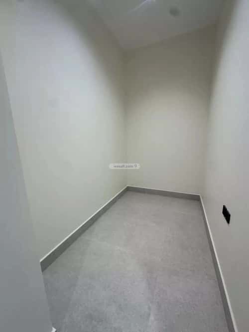 Villa 500 SQM Facing North with 6 Bedrooms Irqah, West Riyadh, Riyadh