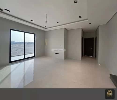 فيلا 252 متر مربع شمالية على شارع 20م السيف، الدمام