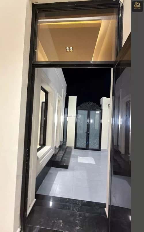 Villa 341 SQM facing West on 40m width street اللؤلؤ، الخبر