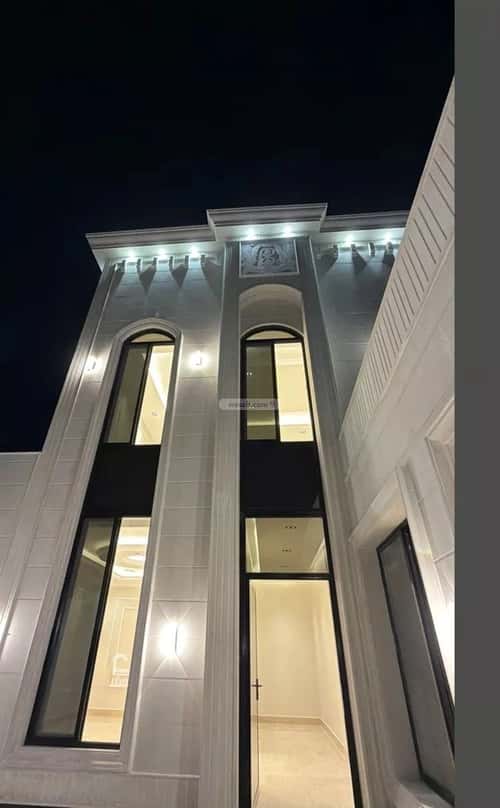 Villa 341 SQM facing West on 40m width street اللؤلؤ، الخبر