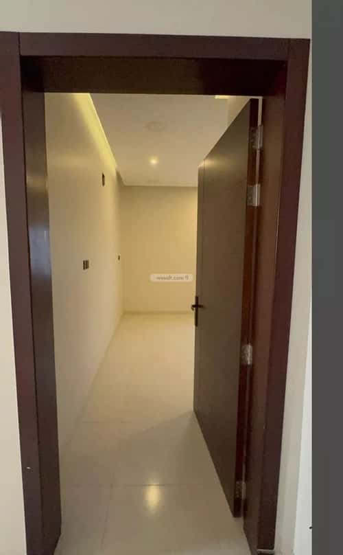 Apartment with 4 Bedrooms Al Jesser, Khobar