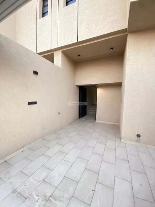 Floor 143 SQM with 5 Bedrooms As-Suwaidi, West Riyadh, Riyadh