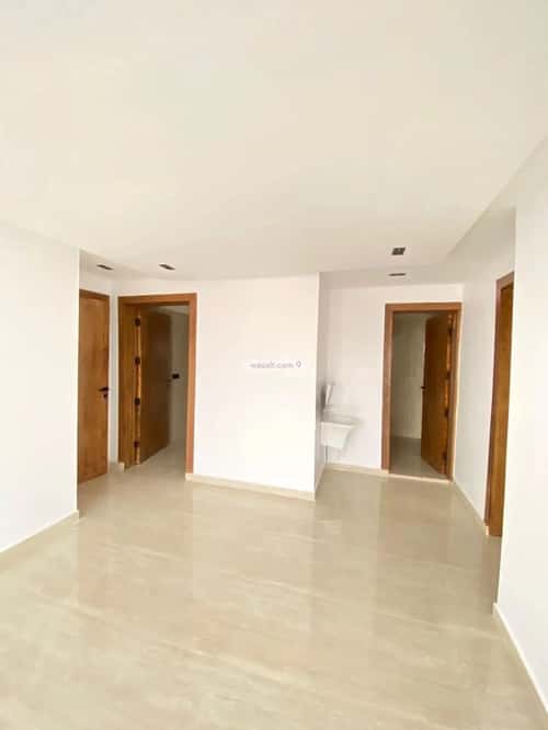 Apartment with 4 Bedrooms Dirab, West Riyadh, Riyadh