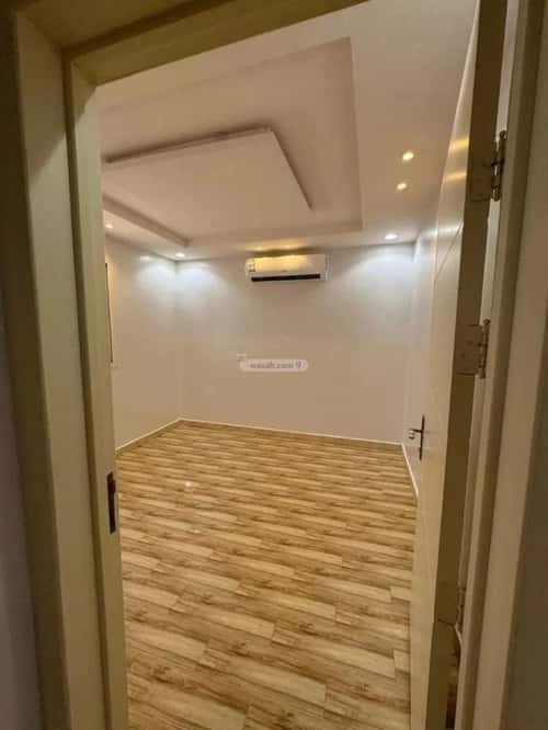 فيلا 200 متر مربع واجهة شمالية ب 5 غرف المهدية، غرب الرياض، الرياض