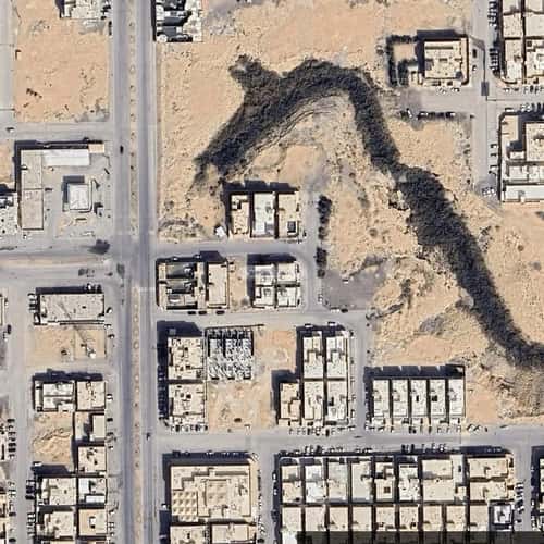 فيلا 225 متر مربع شمالية على شارع 15م العوالي، غرب الرياض، الرياض