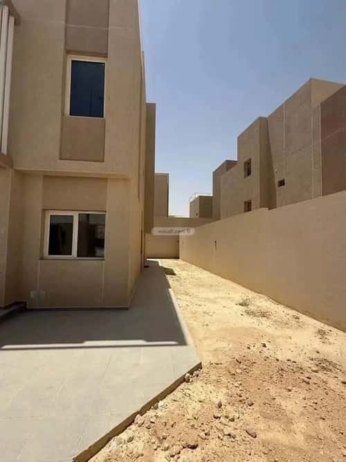 فيلا 303 متر مربع واجهة شرقية ب 5 غرف مطار الملك خالد الدولي، شمال الرياض، الرياض