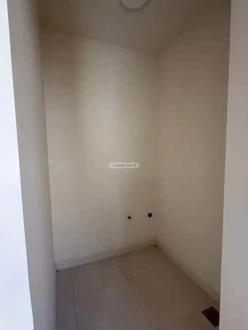 Villa 250 SQM Facing North with 5 Bedrooms King Khalid Int.Airport, North Riyadh, Riyadh