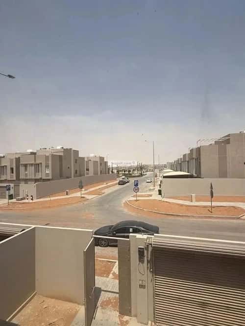 Villa 200 SQM Facing West with 5 Bedrooms King Khalid Int.Airport, North Riyadh, Riyadh
