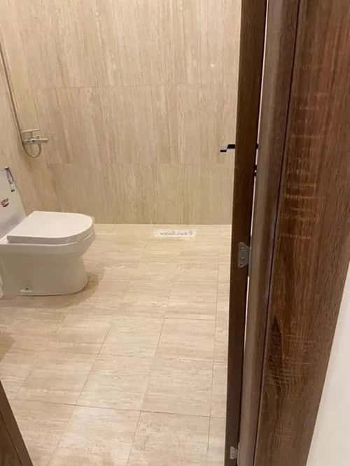 Floor 396 SQM with 6 bedrooms عكاظ، جنوب الرياض، الرياض